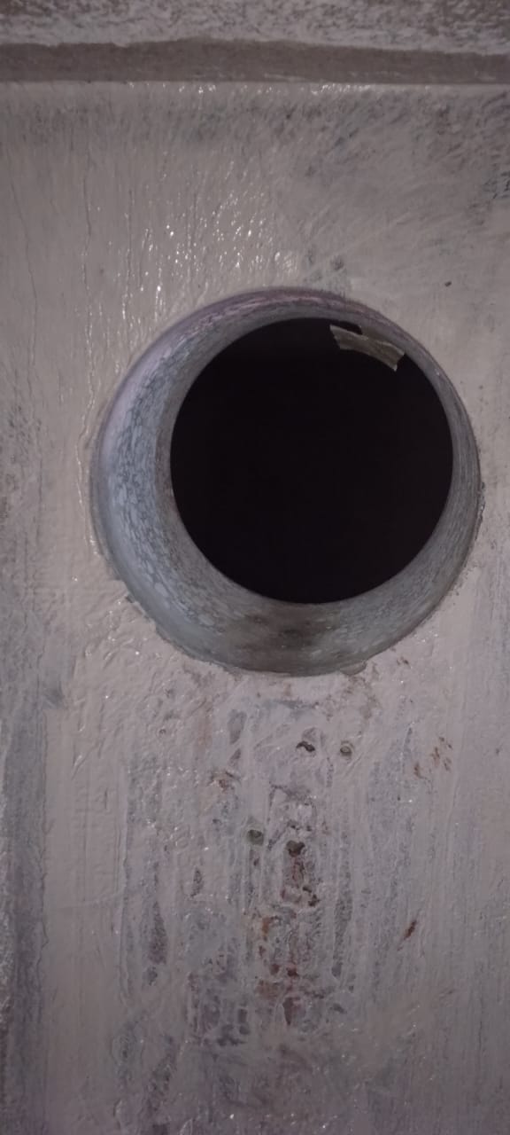 تخريم خرسانة الرياض باستخدام جهاز كور ماسي داخل مبنى قائم