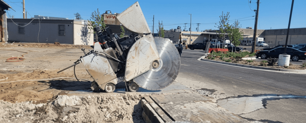 كيف يتم قص الجدران الخرسانية بدون التسبب في تصدعات للمبنى؟